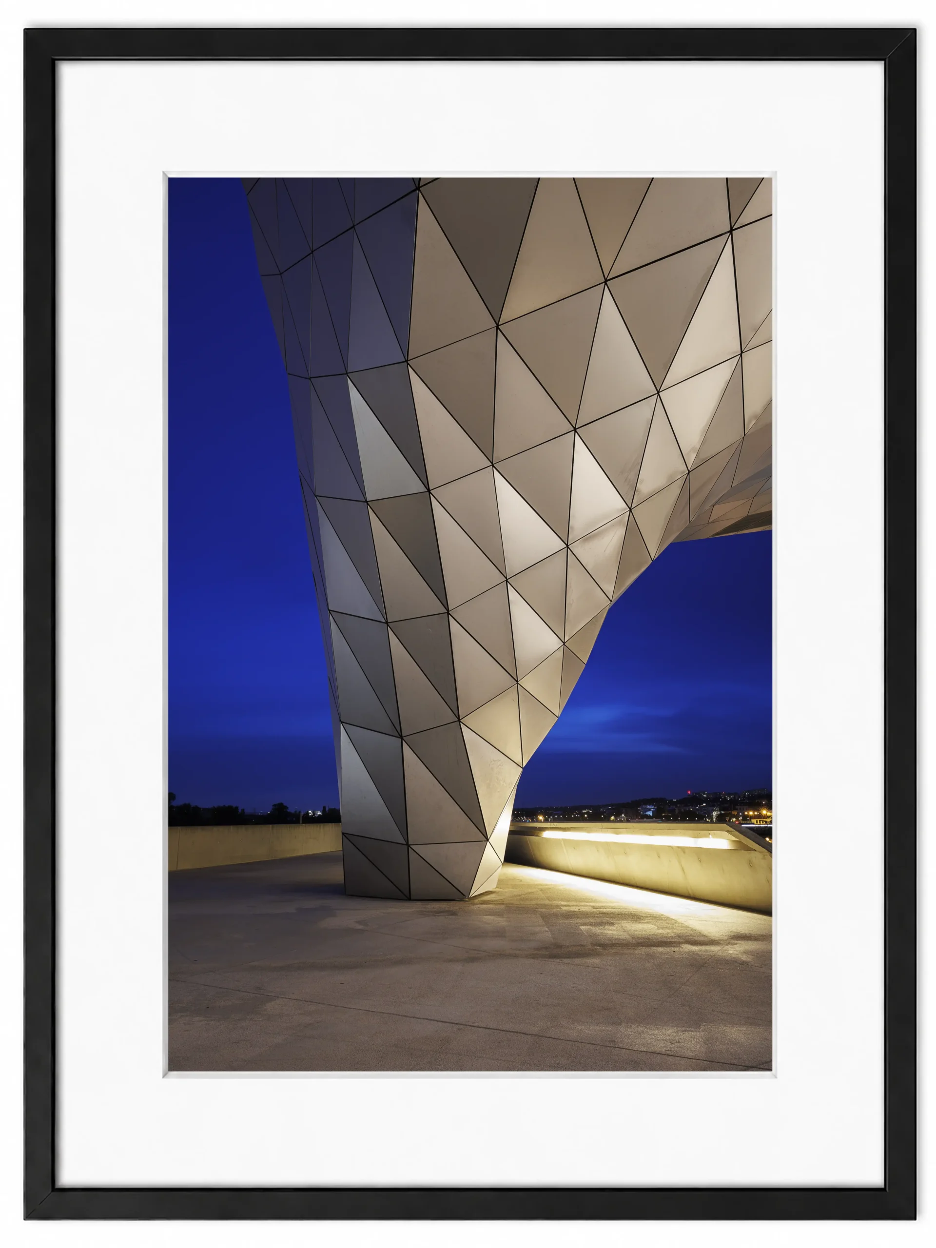 photo de la colonne du musée des confluences à lyon patrice cauleur